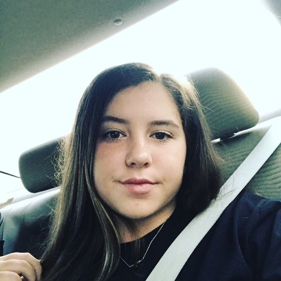 Meet your Posher, Faith - Picture 1 of 1